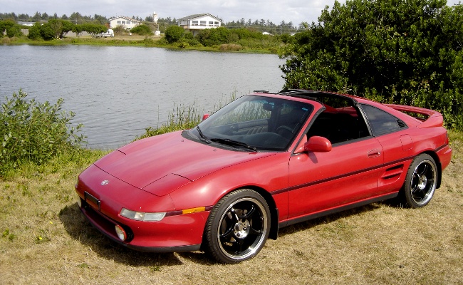 MR2 from side, angled toward front, T-tops off
